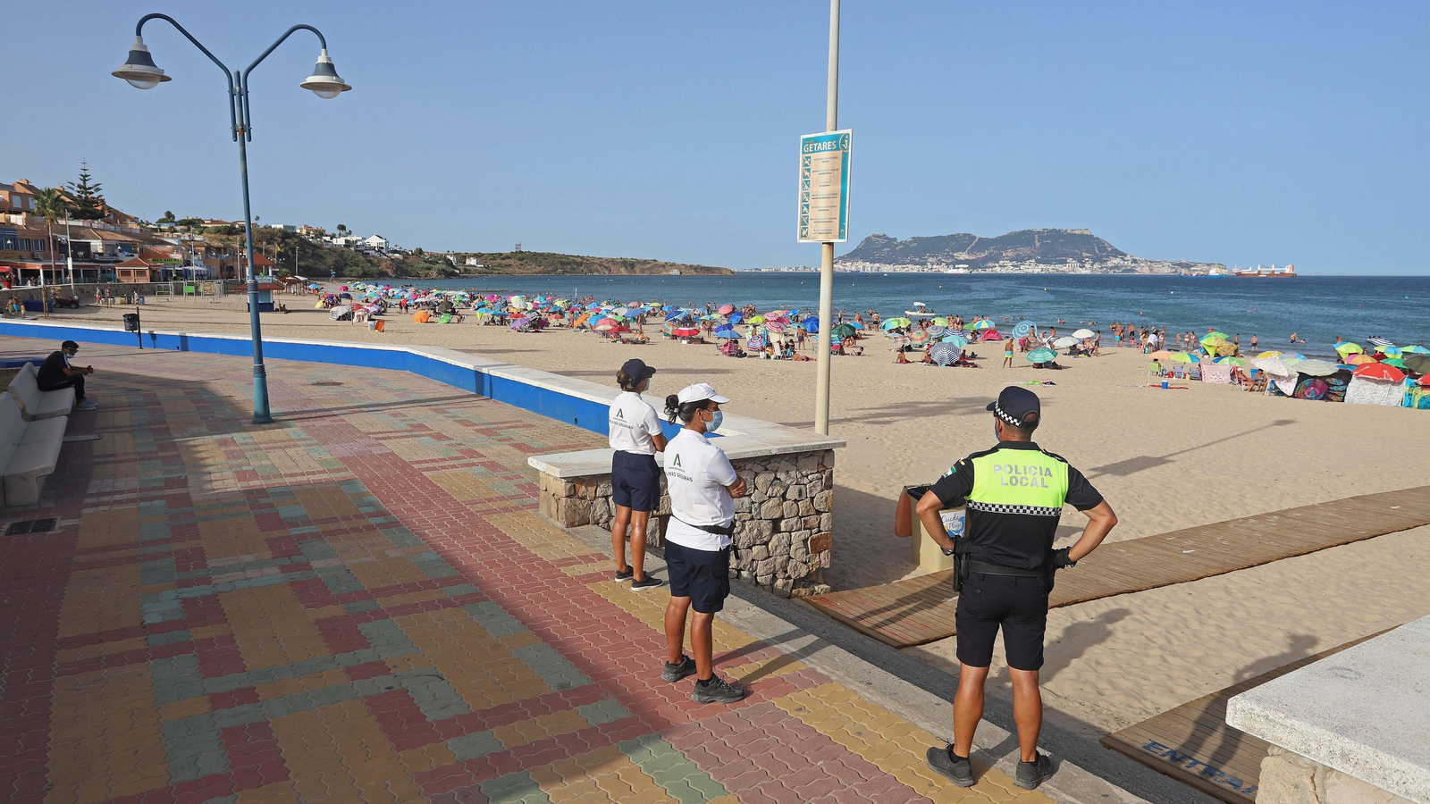 El calor llenas la playas el primer fin de semana de agosto