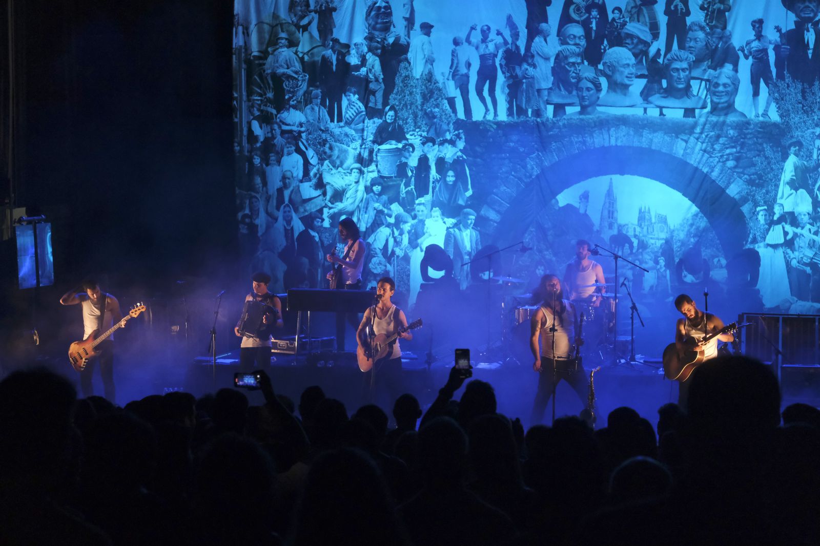 El concierto de La M.O.D.A. en el Festival de la Guitarra de Córdoba, en imágenes