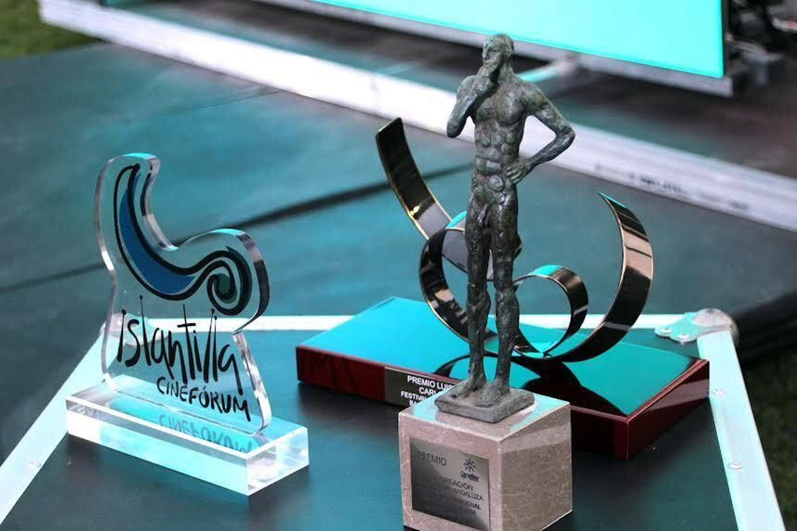 Trofeos de los Premios Luna del Festival de Cine de Islantilla