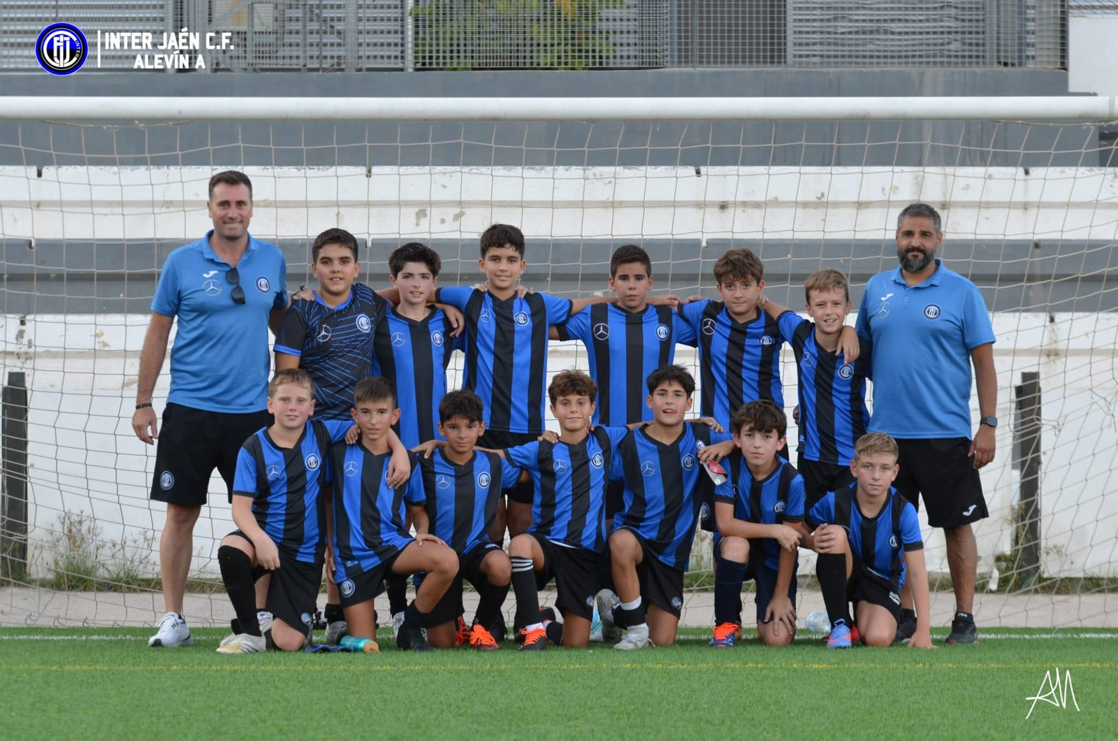 El club interista cuenta con diferentes secciones de fútbol base, sénior, veterano e inclusivo.