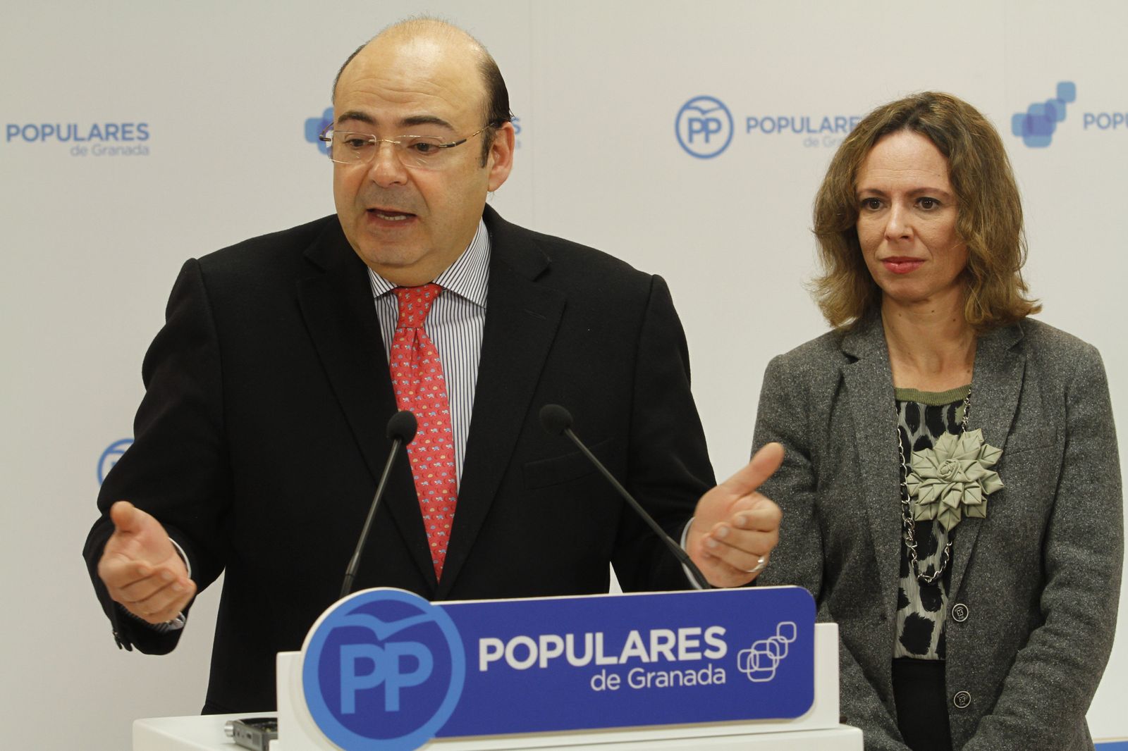 Sebastián Pérez, Rocío Díaz y Luis González: la terna del PP para las elecciones