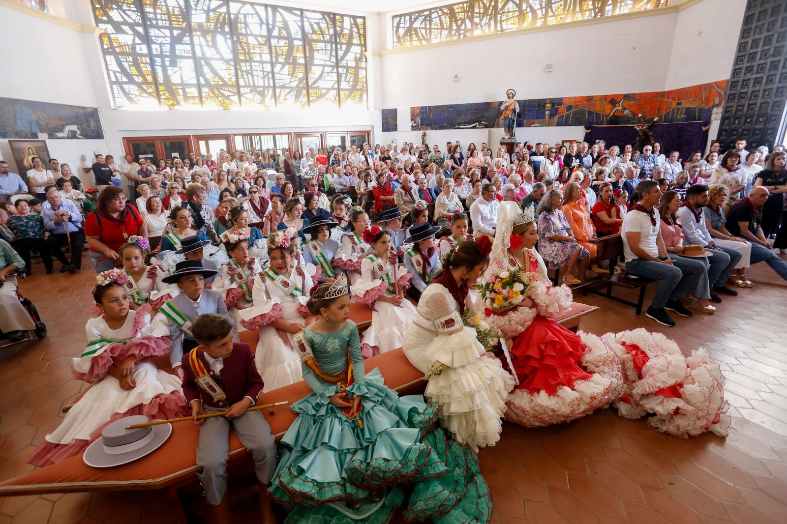 Fotos del domingo de Feria y la romería del Cristo de la Almoraima en Castellar