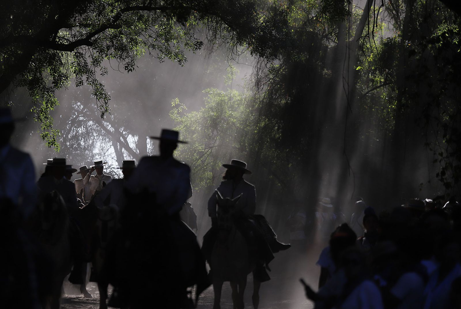 Imágenes de la Hermandad de Huelva a su paso por El Charco
