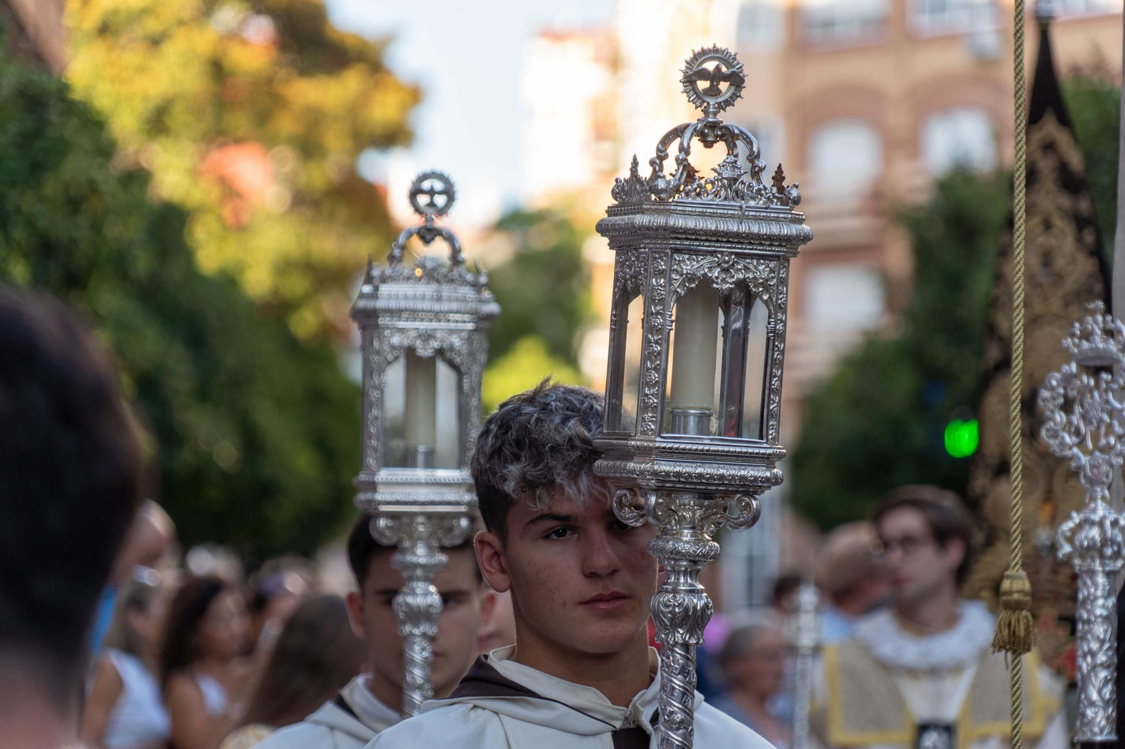 Imágenes de la procesión La Virgen del Carmen por las calles de Huelva