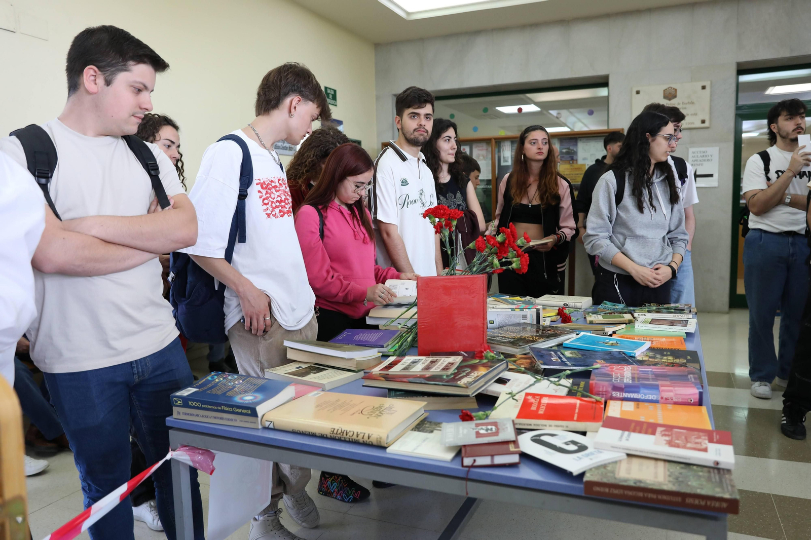 La Universidad de Córdoba celebra el Día del Libro, en imágenes
