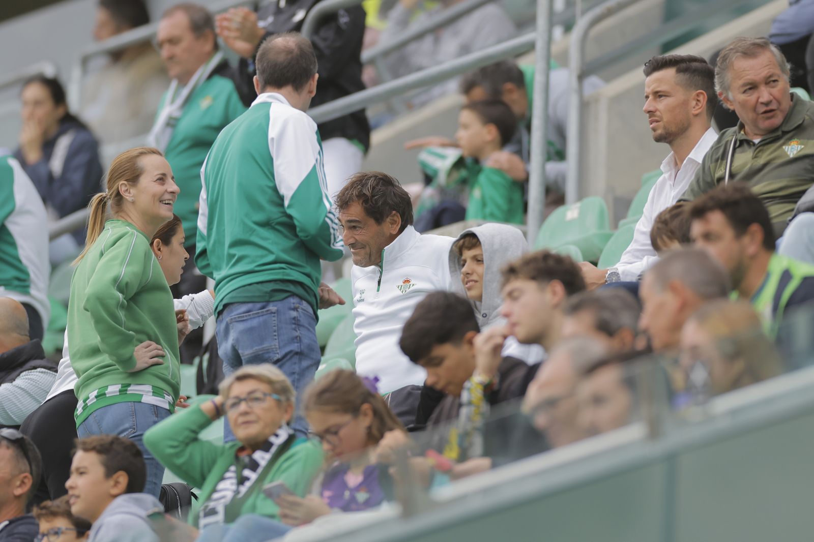 Búscate en las fotos del Betis-Mallorca
