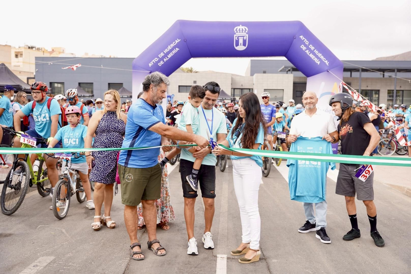 Así se ha vivido el multitudinario Día de la Bici en Huércal de Almería