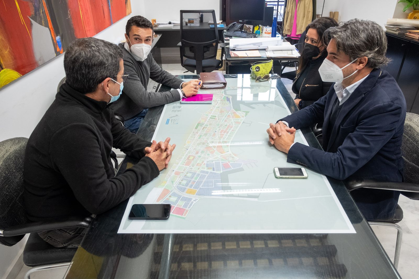 Reunión del Colegio de Arquitectos y el Ayuntamiento de Cádiz