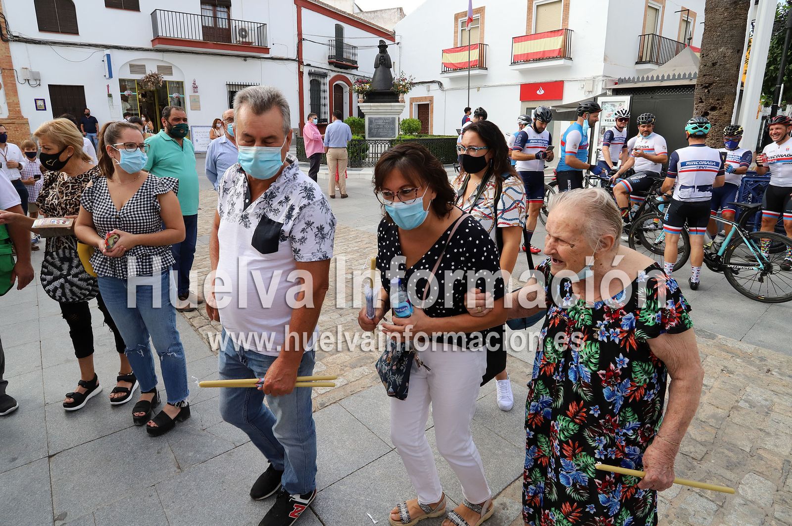 Imágenes de la misa de la Hermandad Castrense ante la Virgen del Rocío