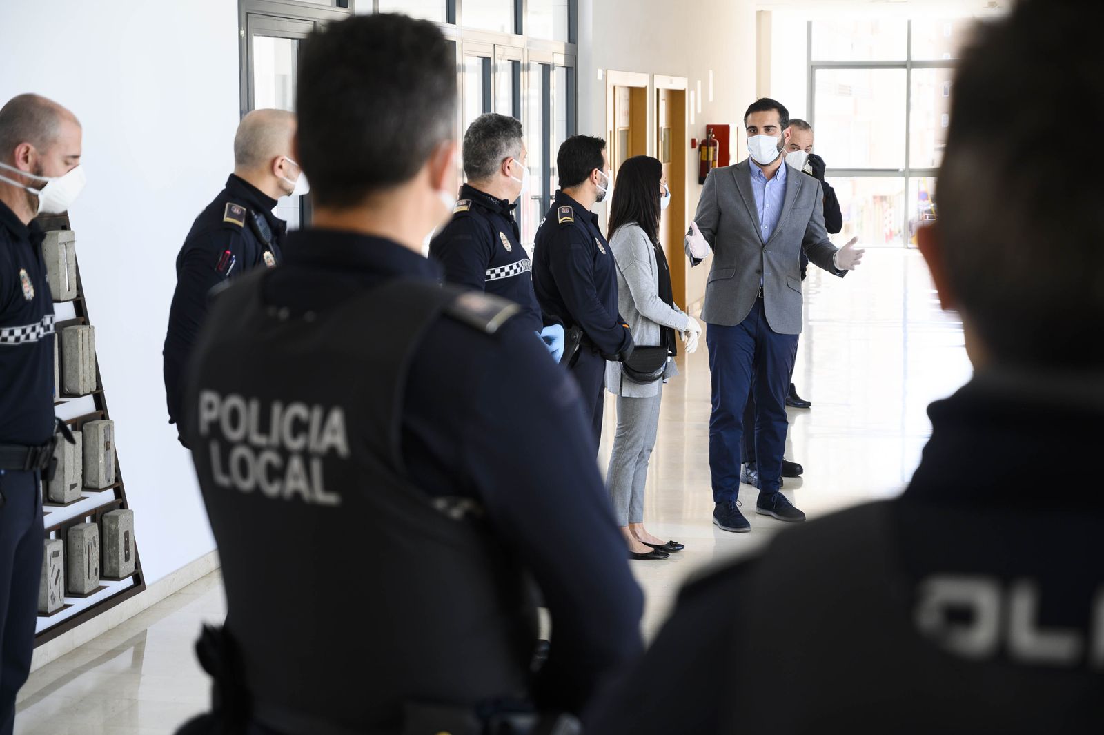 Visita del alcalde a la Policía Local