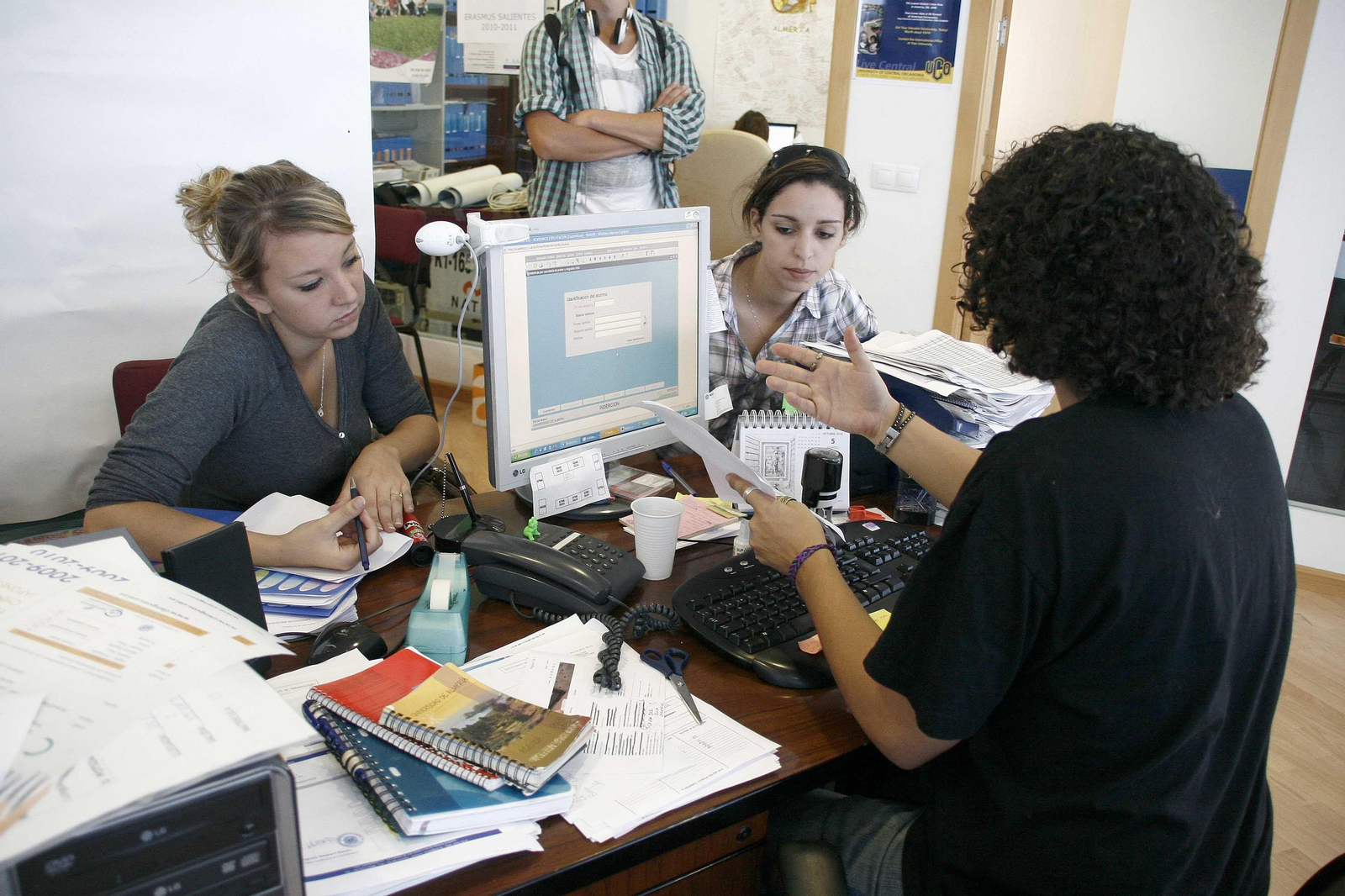 Los estudiantes interesados pueden pedir información en el Servicio de Relaciones Internacionales de la UAL.