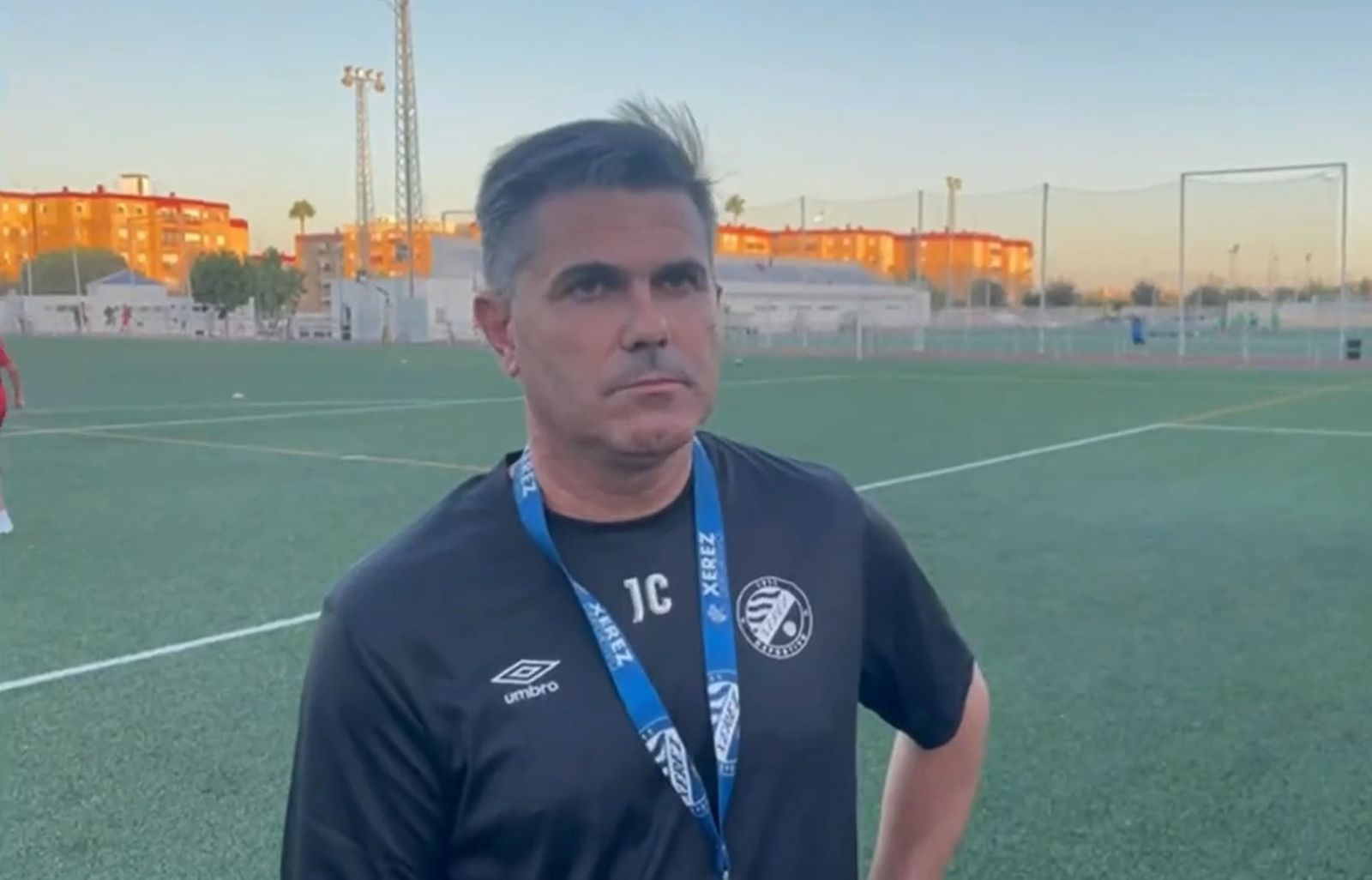 Juan Carlos Ramírez, entrenador del juvenil A del Xerez DFC.