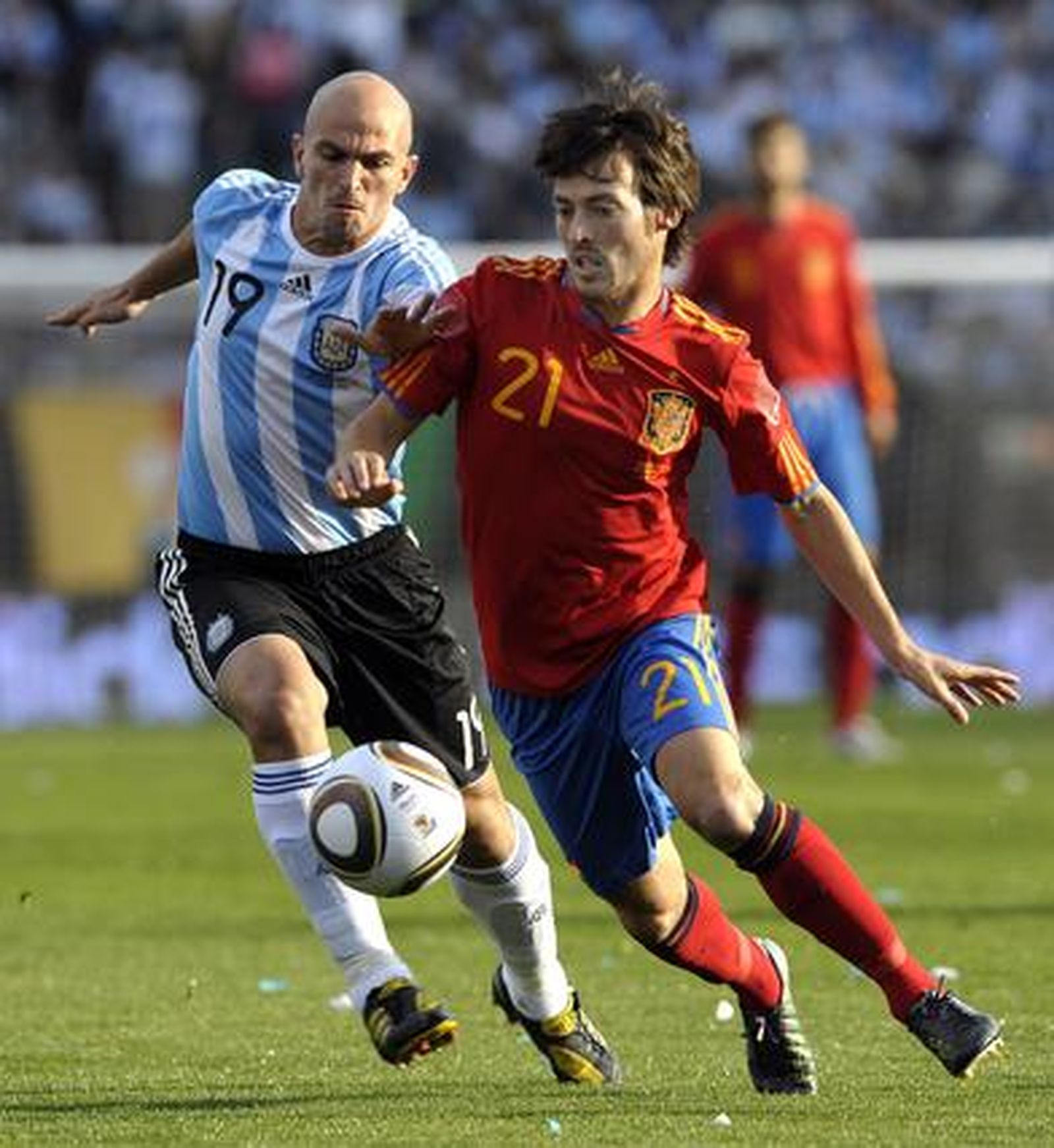 España cae goleada ante Argentina en el Monumental de Buenos Aires. / AFP