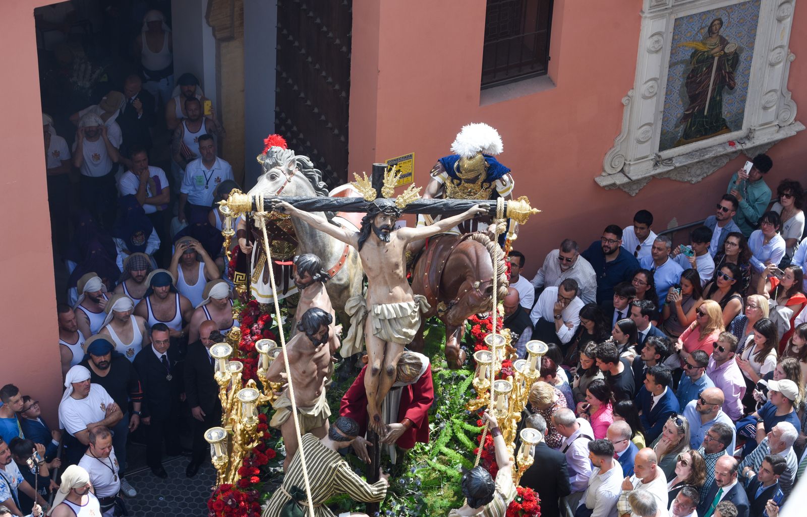 La Hermandad de La Exaltación, en imágenes