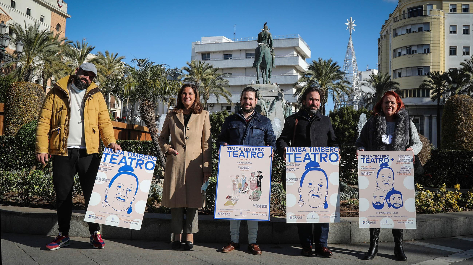 Miembros de la asociación, responsables de los talleres y de la Fundación Reale.