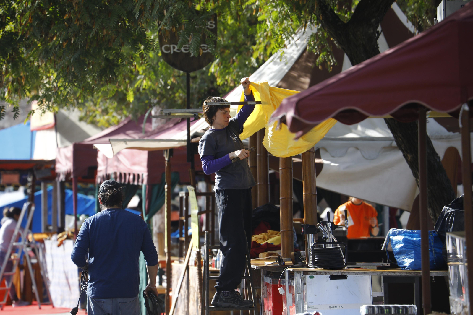 Así son los preparativos del Mercado Renacentista de Córdoba