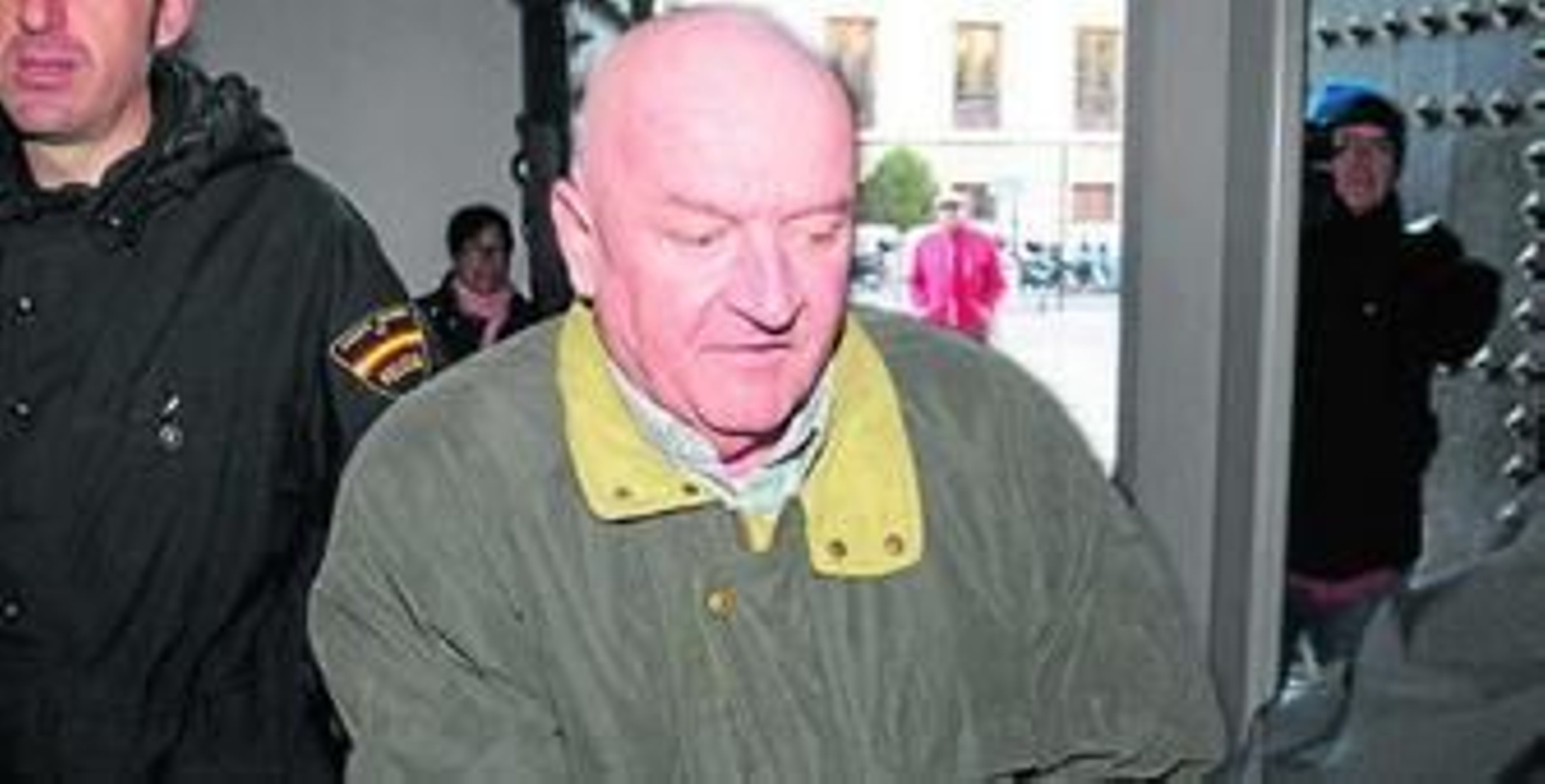 Imagen del ahora condenado a su llegada a la Audiencia Provincial.