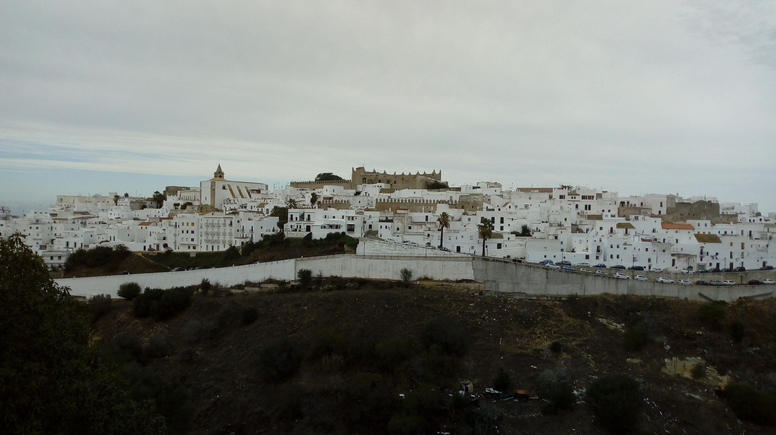 En la localidad vejeriega se encuentran varios vecinos en cuarentena.