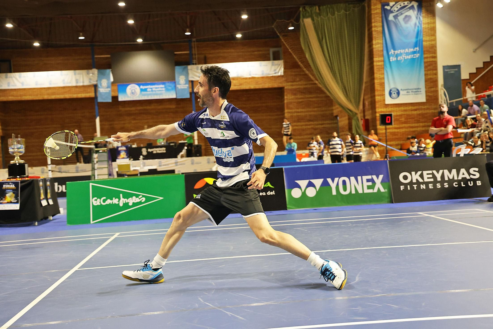 Imágenes de la final de liga de bádminton entre el IES La Orden y La RInconada