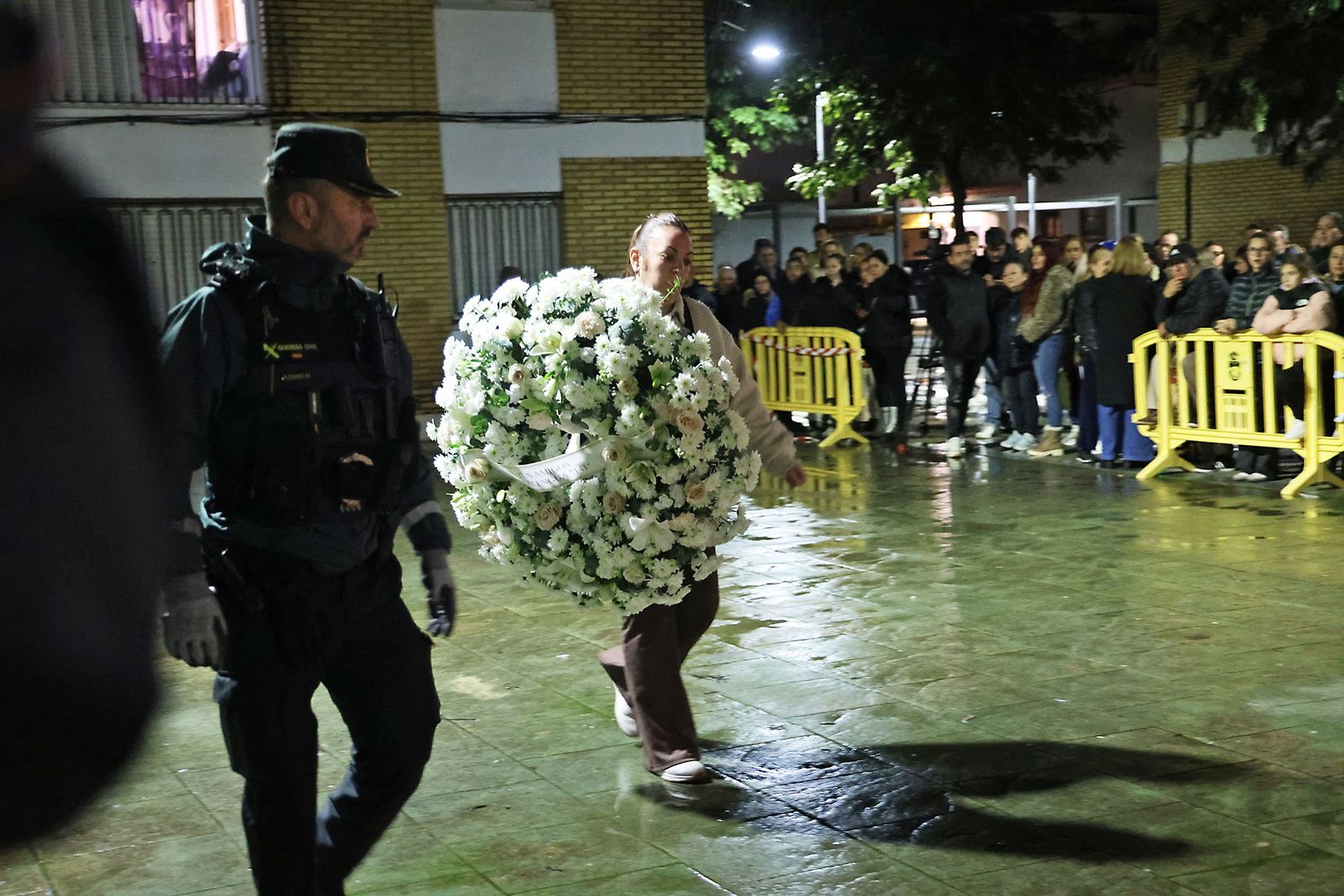 Las Fotografías de la llegada de la familia Zamorano Álvarez, fallecidos en el Alvia a Huelva