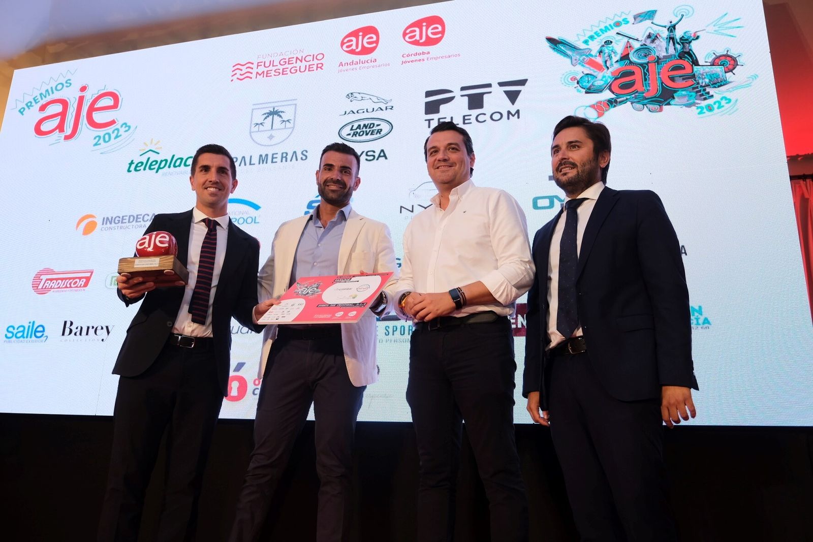 Las fotos de la entrega de los Premios AJE de Córdoba