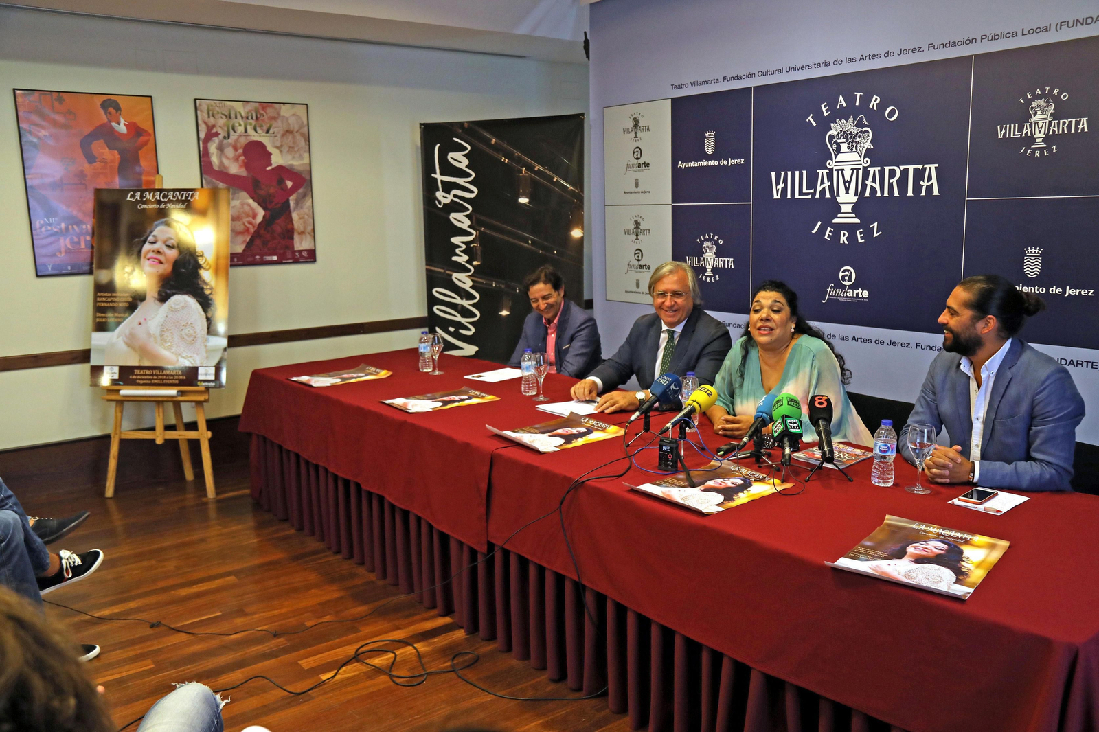 José Luis Lara, Francisco Camas, La Macanita y Juan Garrido, durante la presentación