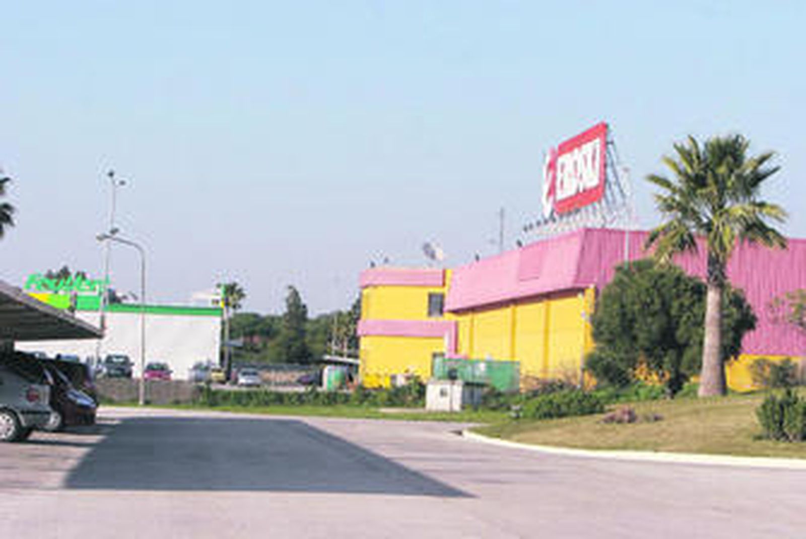 El nuevo Decathlon se construirá en los alrededores del supermercado Eroski de Chiclana.