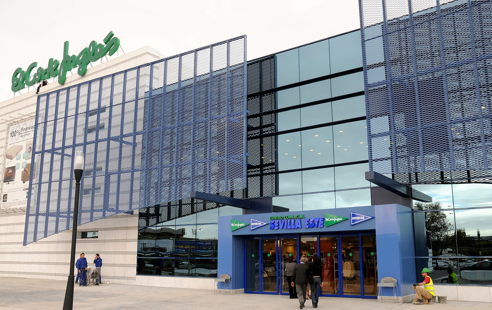 El Corte Inglés estudia cerrar su centro en Sevilla Este
