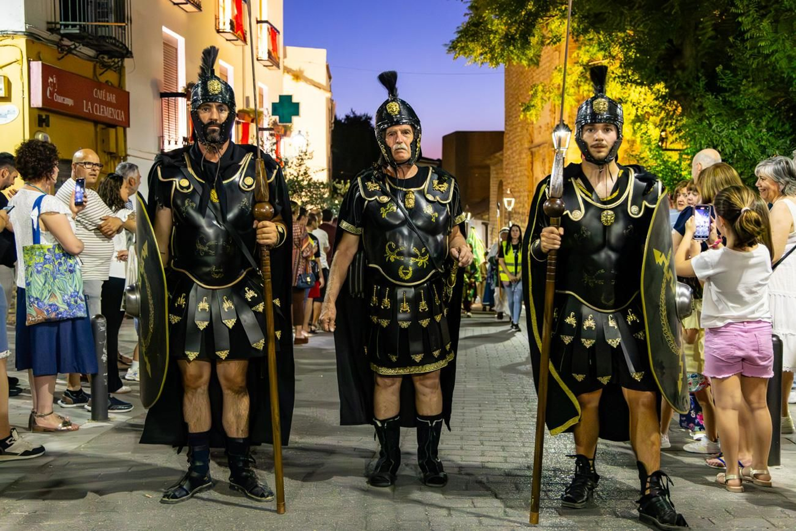 Exhibición de Bailes Medievales y Pasacalles del Lagarto de la Magdalena