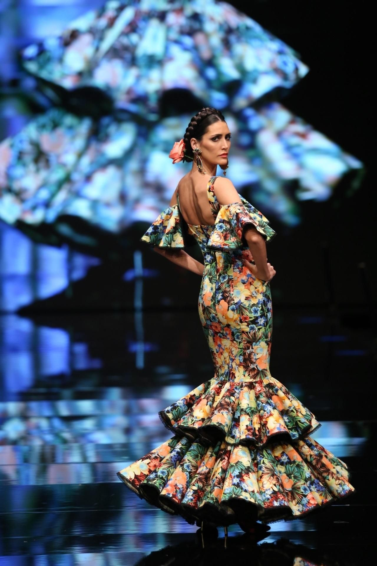 Pilar Rubio en SIMOF 2019, fotos del desfile