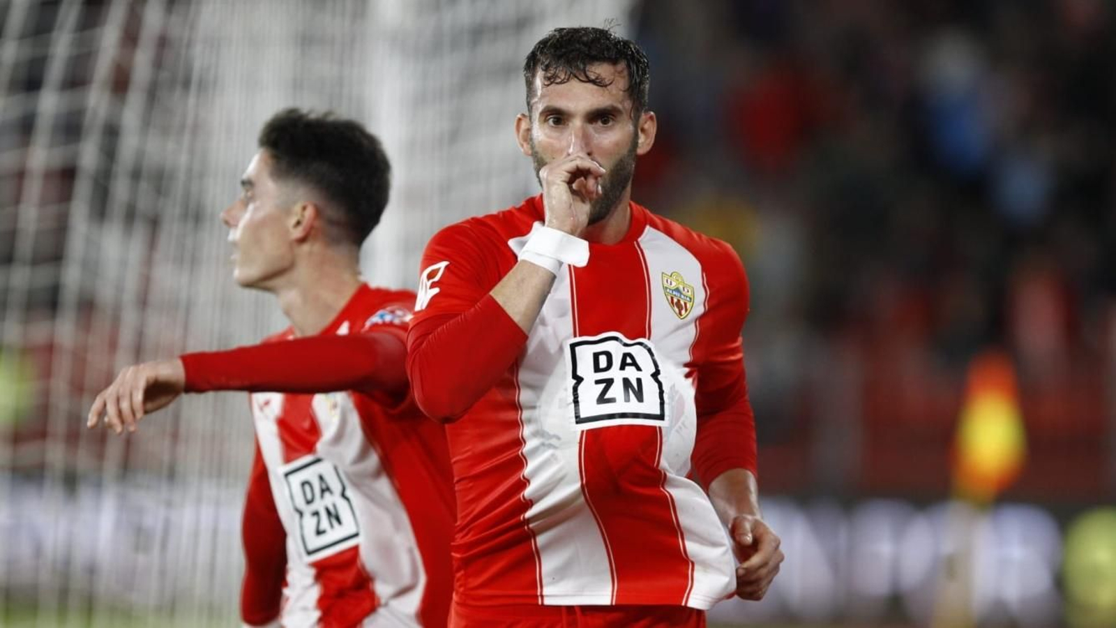 Leo Baptistao celebra el segundo tanto de los rojiblancos.