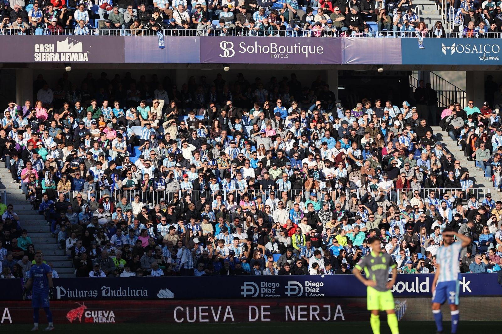 Búscate en las gradas en el Málaga CF-Ceuta