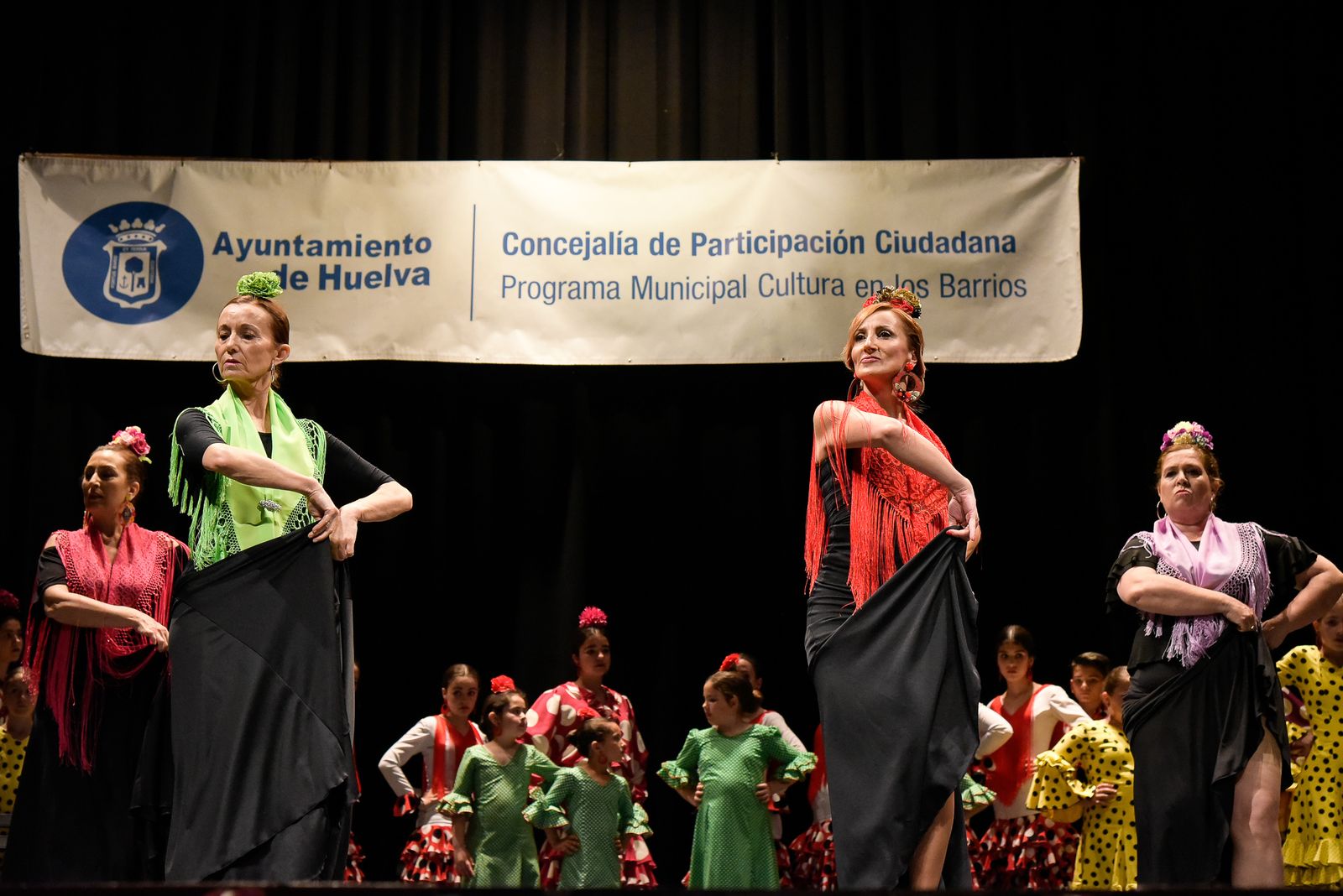 Imágenes de las actividades fin de curso en Cultura en los Barrios
