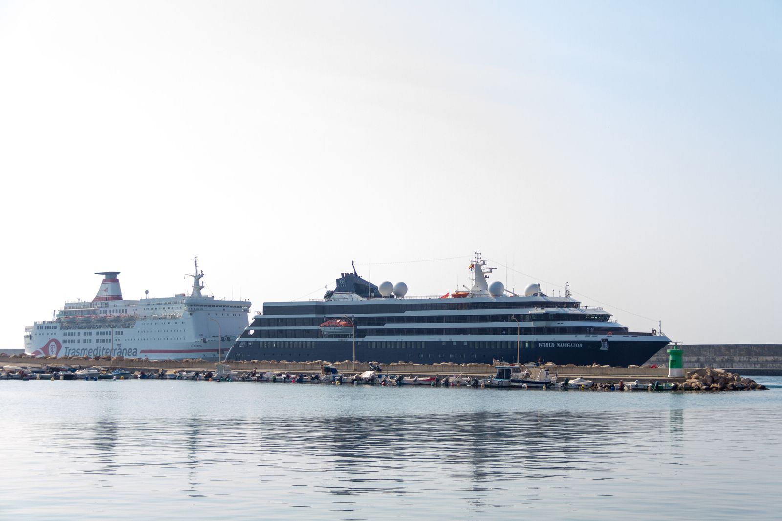 Así ha sido la llegada de los primeros cruceristas al Puerto de Motril tras el parón pandémico