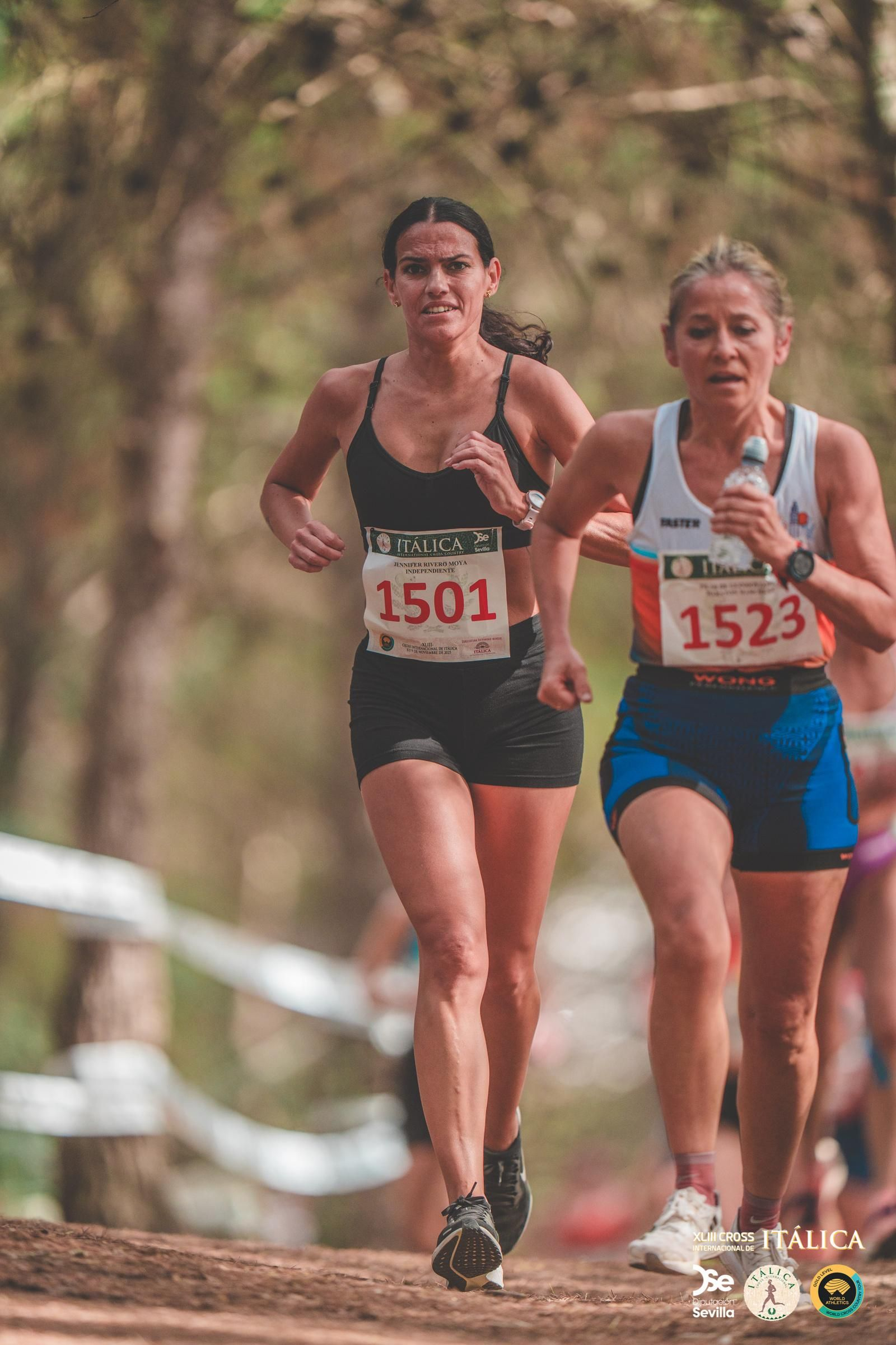 Búscate en las fotos del Cross de Itálica 2025 | 1