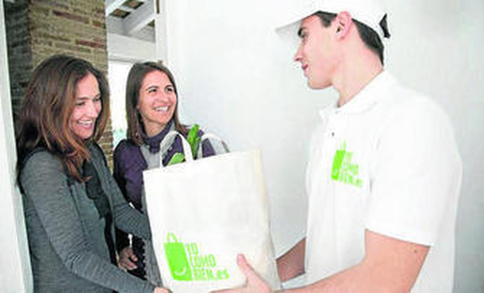 Las cestas se entregan a domicilio los lunes y martes.