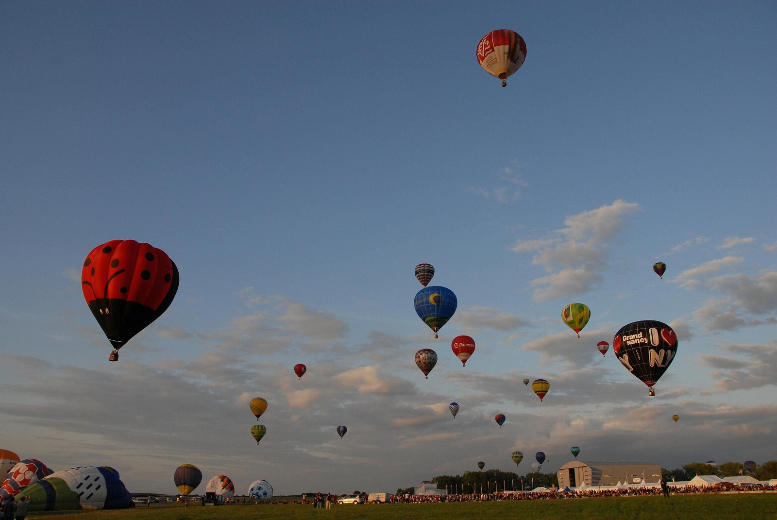 Sevilla acogerá en marzo por primera vez la Copa del Rey de Globos Aerostáticos.