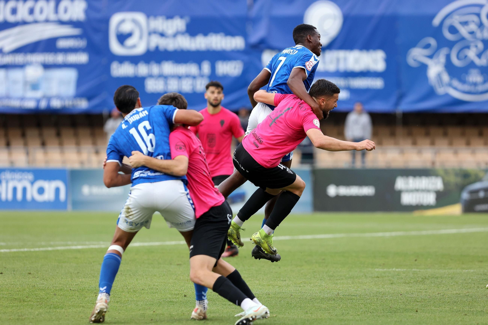 Imágenes del Xerez DFC contra San Fernando CD en Chapín