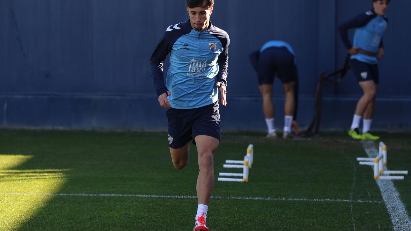 Larrubia y Luismi apuntan al Mirandés-Málaga CF