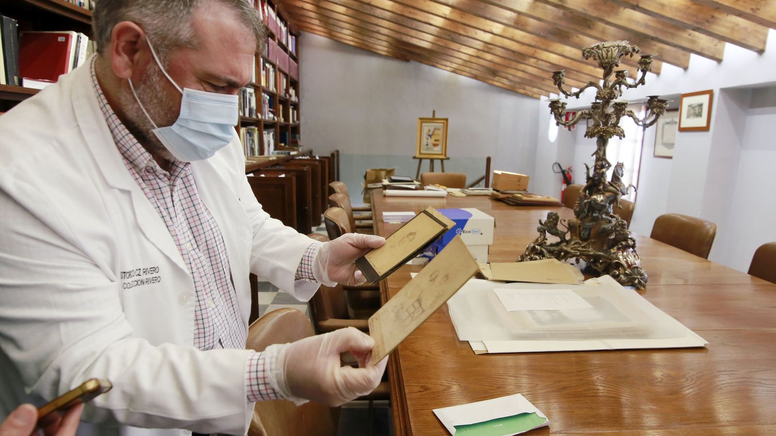 Imágenes del archivo fotográfico conservado en Bodegas Tradición