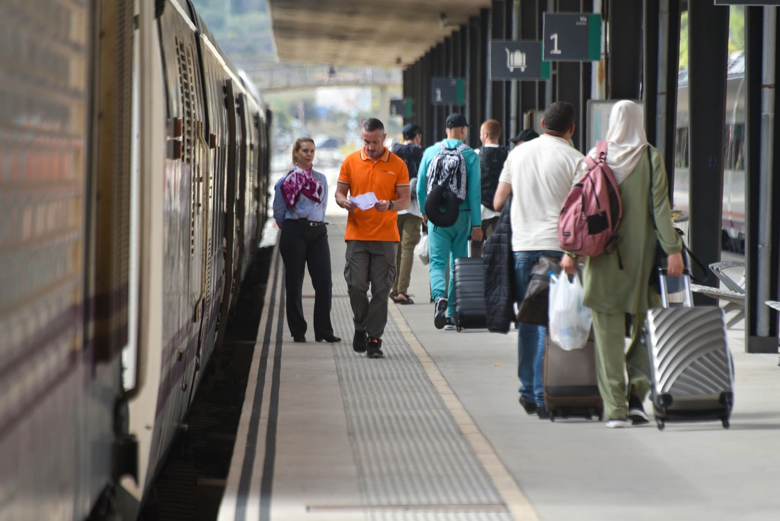 Estación de tren de Algeciras. Renfe con destino a Madrid.