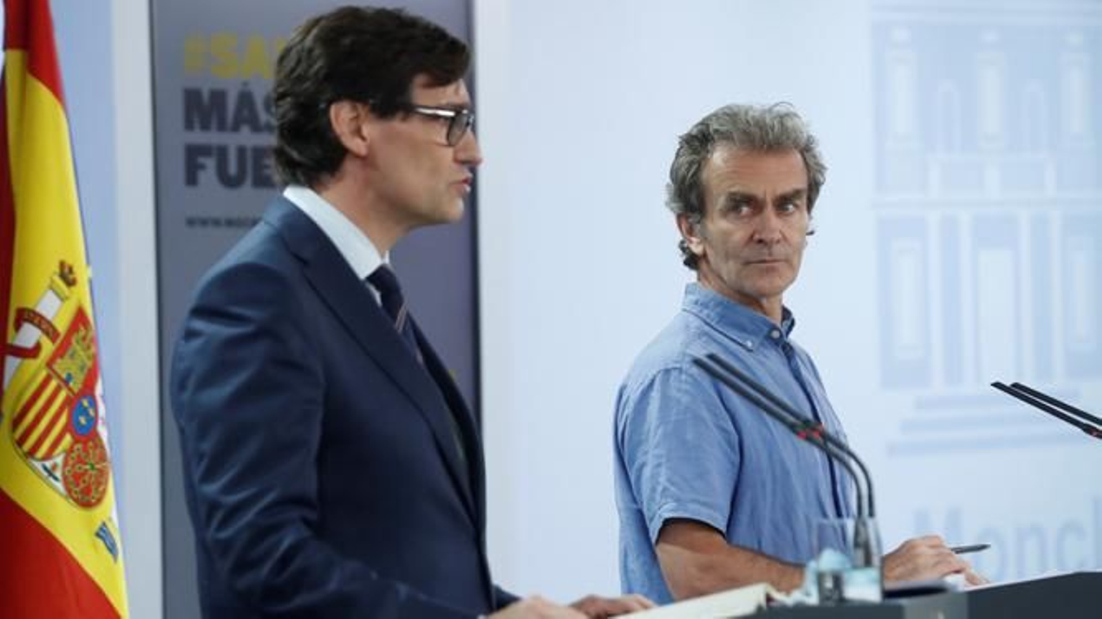 Salvador Illa y Fernando Simón, durante la rueda de prensa