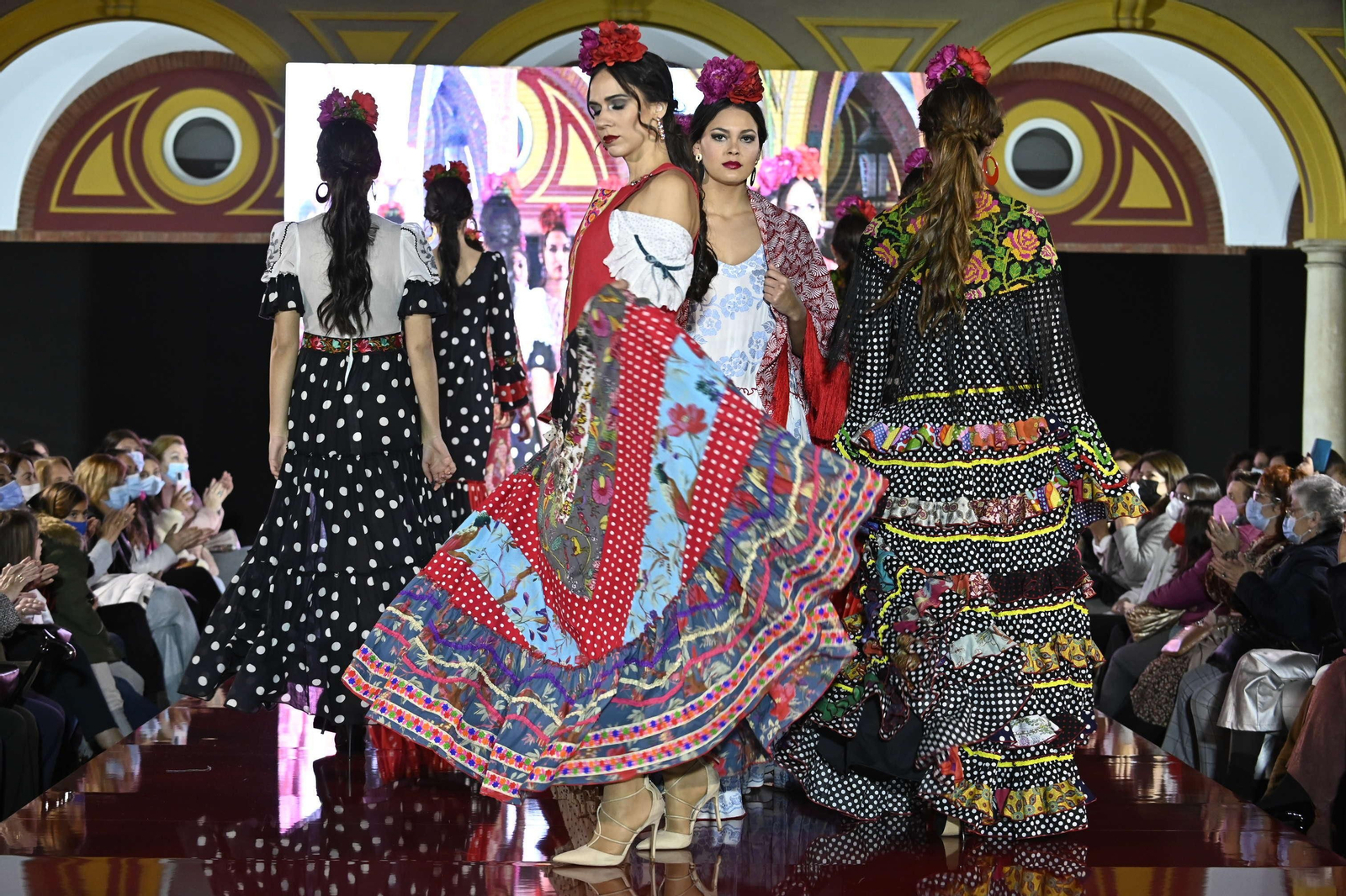 El desfile de Pol Núñez en Pasarela Huelva Flamenca 2022, todas las fotos