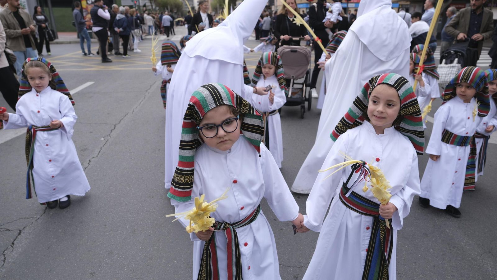 La Borriquita en la Semana Santa de Almería 2025, en imágenes