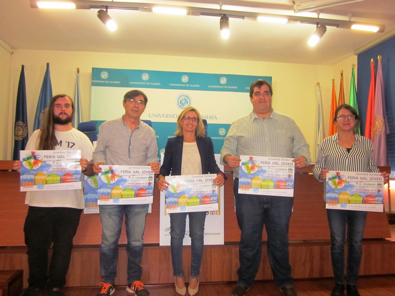 Andrés Mateo, Bernardo Claros, Maribel Ramírez, Ramón Soto y María Ángeles Simón tras la presentación del evento.