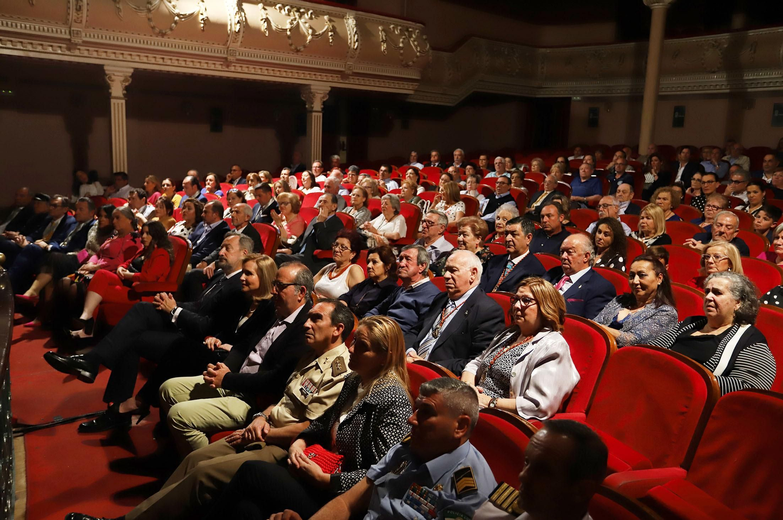 Eduardo Fernández Jurado pregona a la Hermandad de Emigrantes, en imágenes