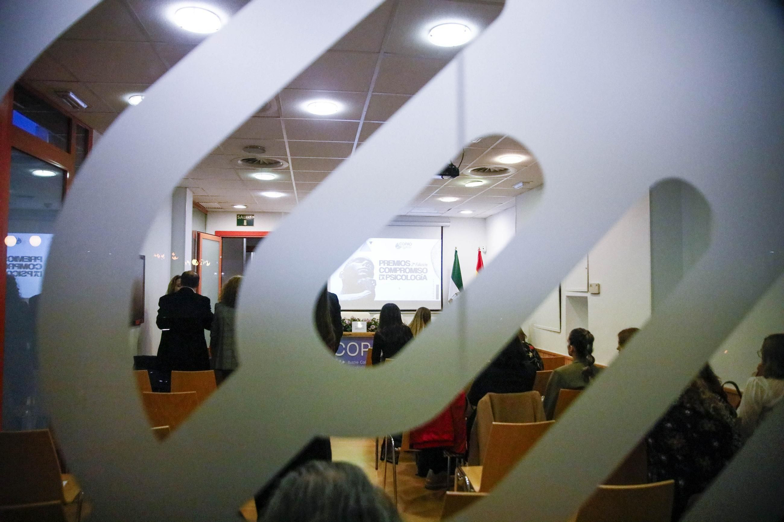 Las imágenes de la entrega de los Premios Compromiso con la Psicología en la sede del COPAO en Almería