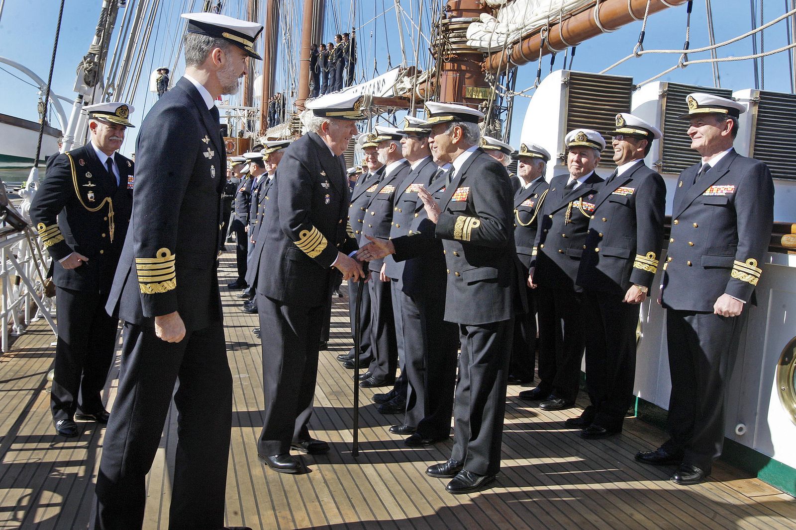 Visita de los Reyes al Juan Sebastián de Elcano
