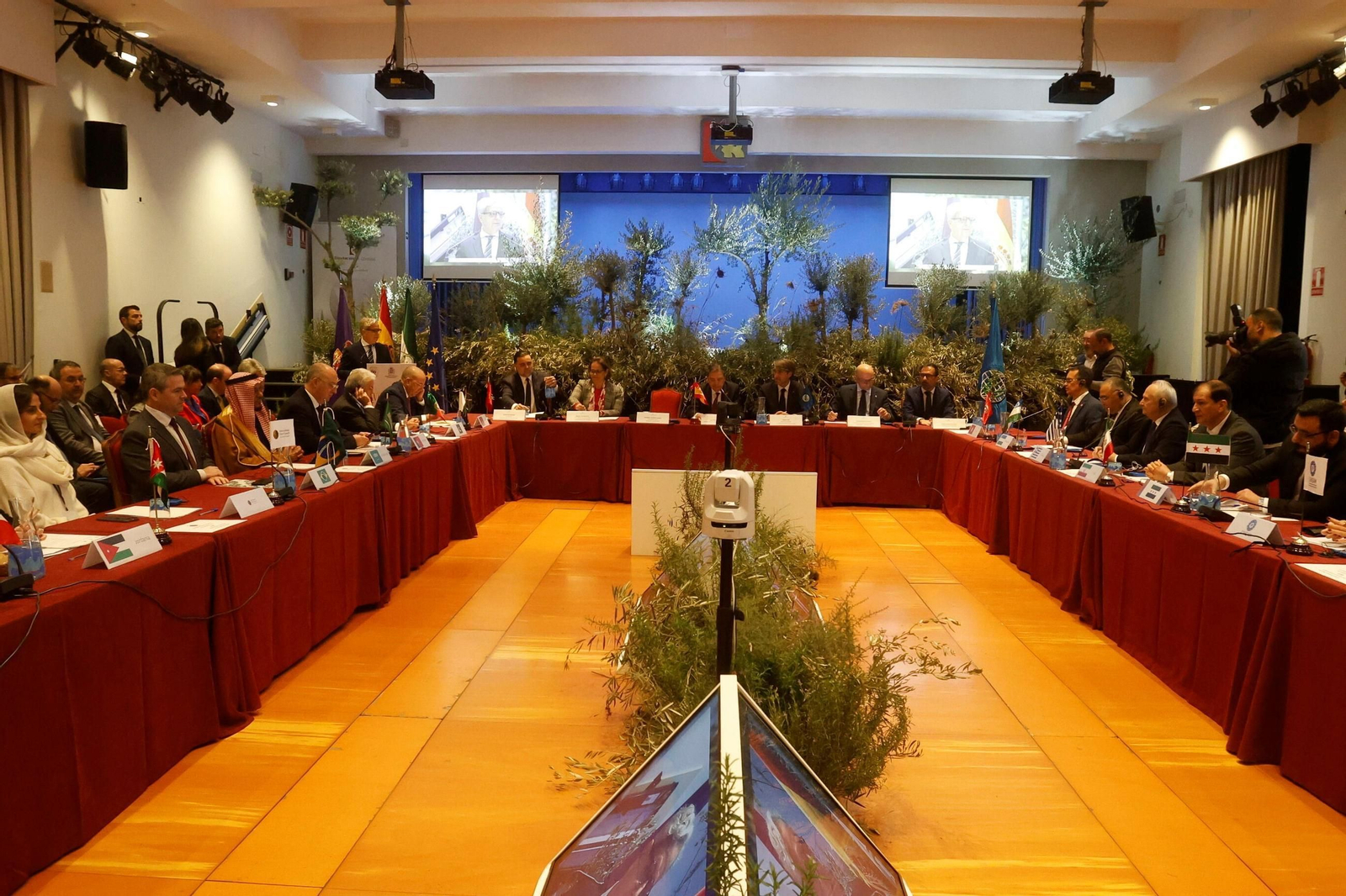 Reunión del Consejo Oleícola Internacional en Córdoba
