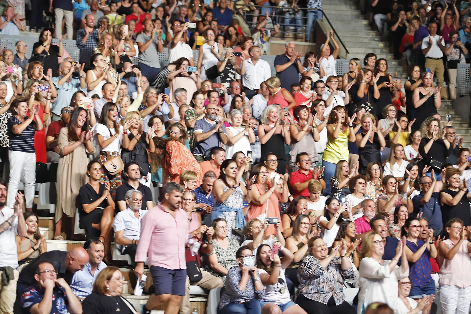 Imágenes del concierto de Rafael en el foro Iberoamericano de La Rábida